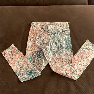 Women’s Nike Capri leggings